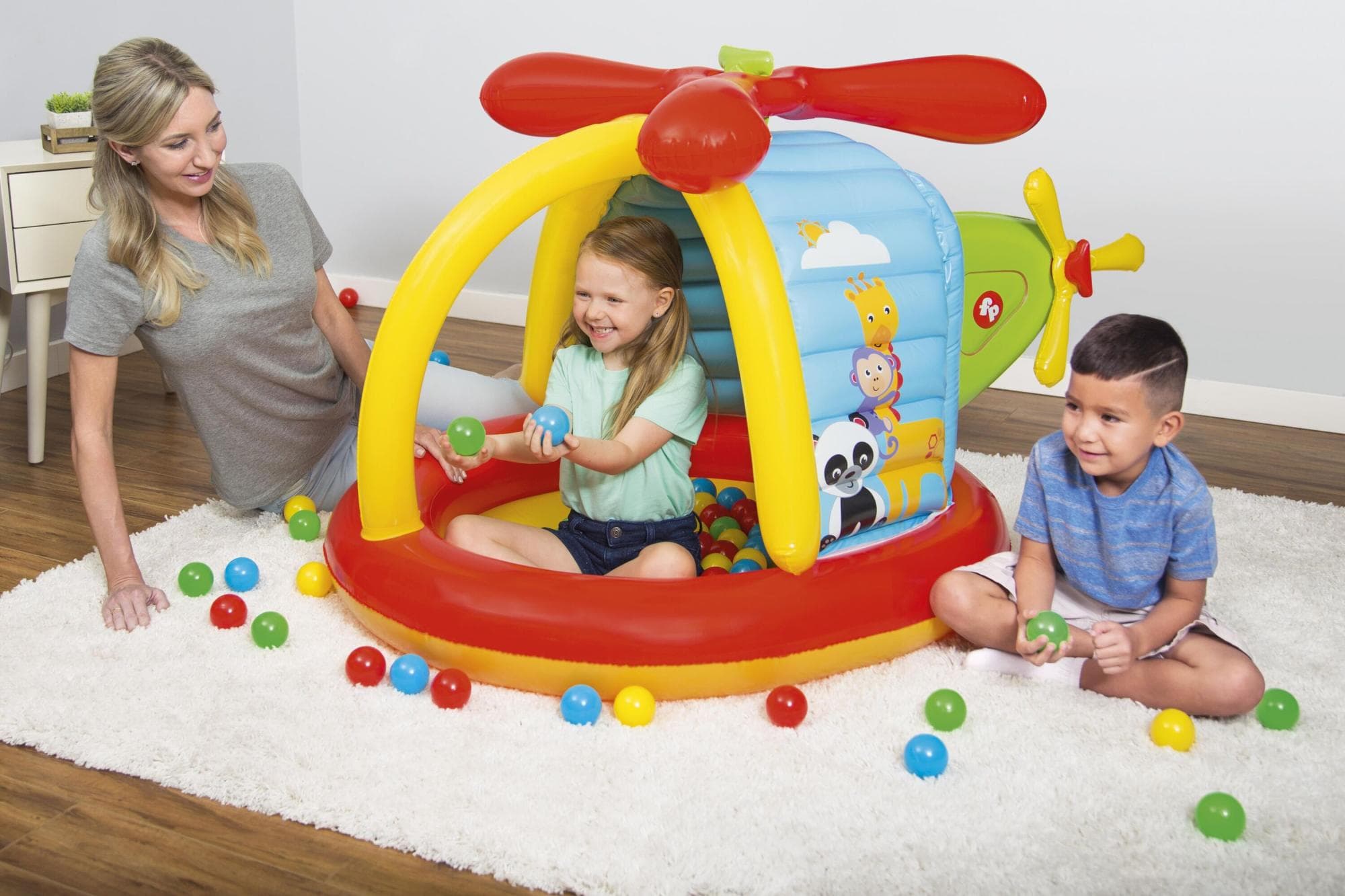 Giochi gonfiabili per bambini Playcenter gonfiabile Elicottero Fisher Price con 25 palline Bestway 1