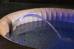 Accessori Piscine e Spa Cascata per idromassaggio con LED Bestway 6