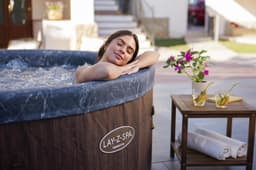 Idromassaggi gonfiabili Lay-Z-Spa Idromassaggio semirigido Lay-Z-Spa Toronto AirJet 5-7 persone Bestway 9