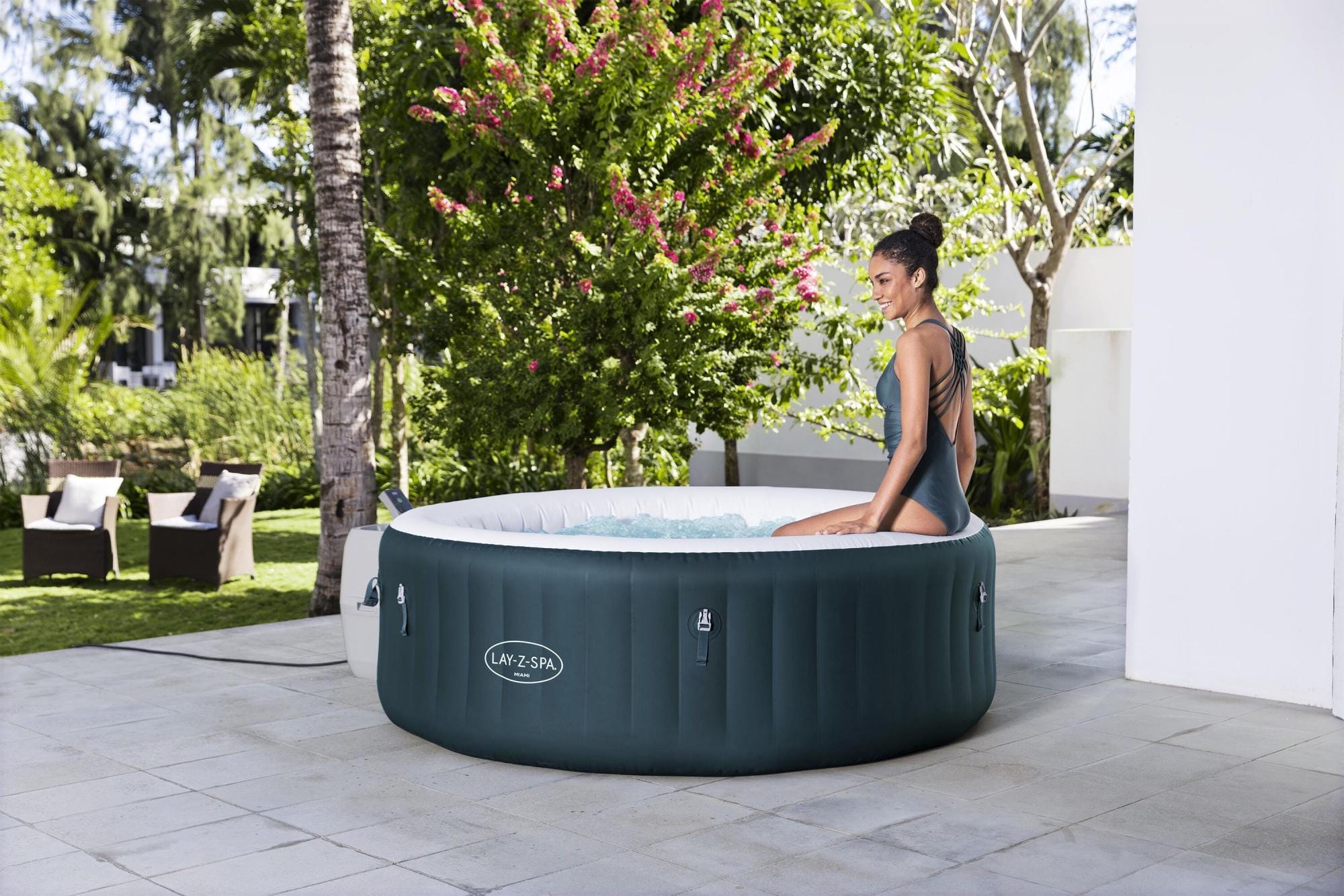 Idromassaggi gonfiabili Lay-Z-Spa Idromassaggio gonfiabile Lay-Z-Spa Miami AirJet 4-6 persone verde Bestway 1