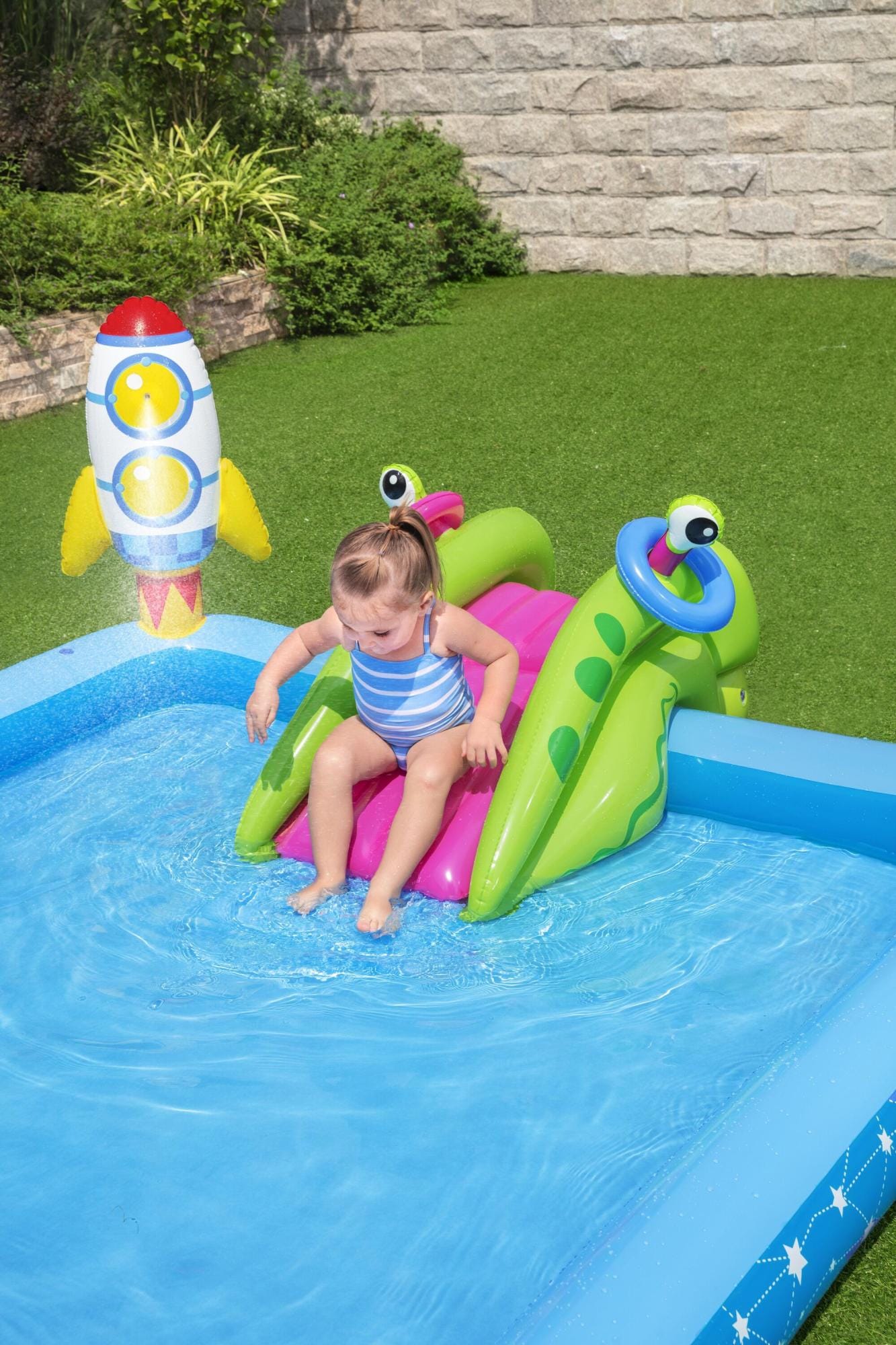 Giochi gonfiabili per bambini Playcenter gonfiabile Piccoli Astronauti con scivolo Bestway 1